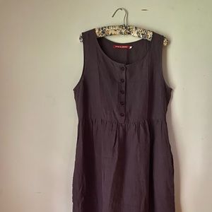 PYNE & SMITH - NWOT Model No.24 Dress